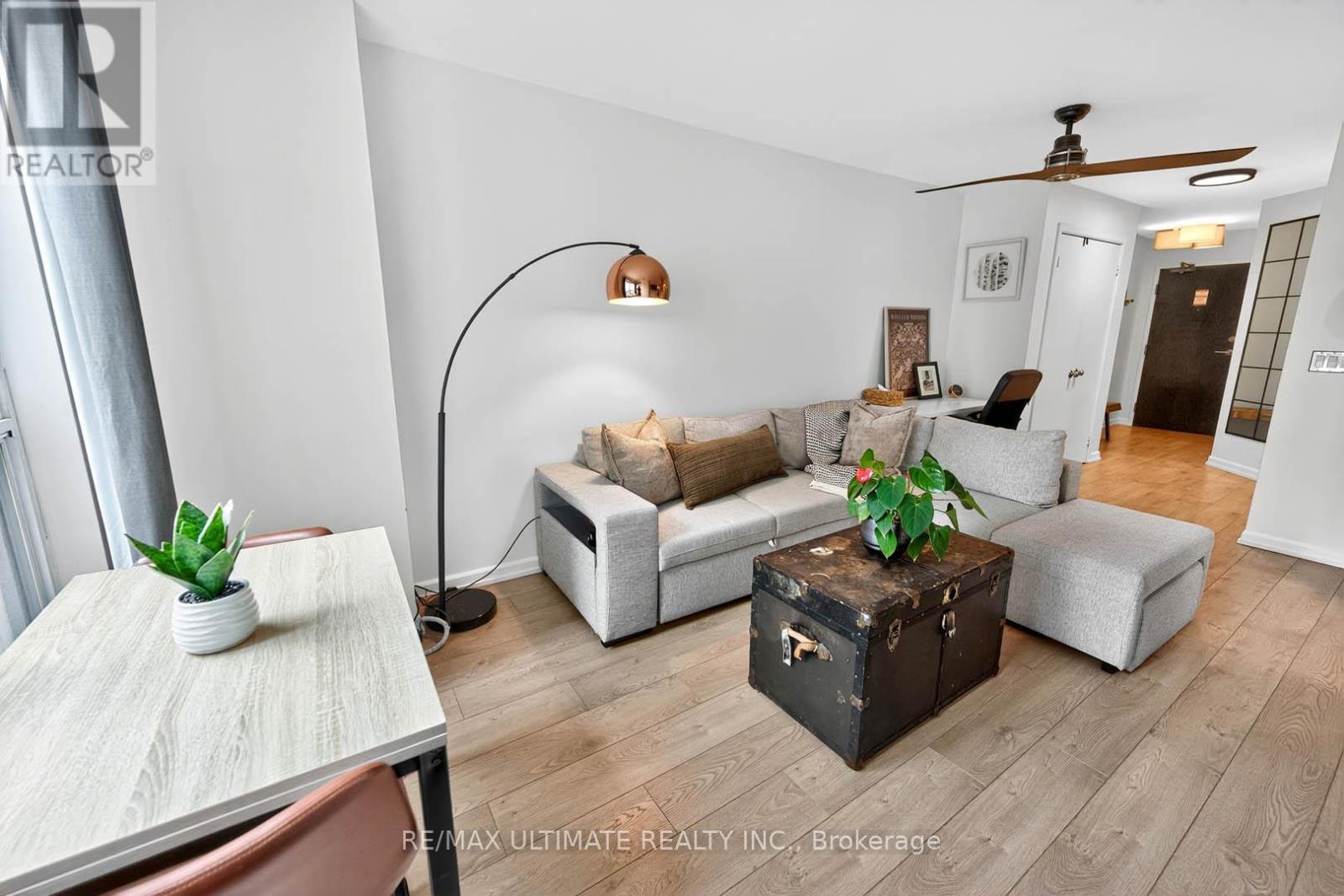 2113 - 8 Park Road, Toronto, Ontario  M4W 3S5 - Photo 8 - C12333410