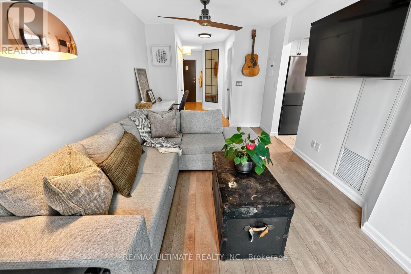 2113 - 8 Park Road, Toronto, Ontario  M4W 3S5 - Photo 10 - C12333410