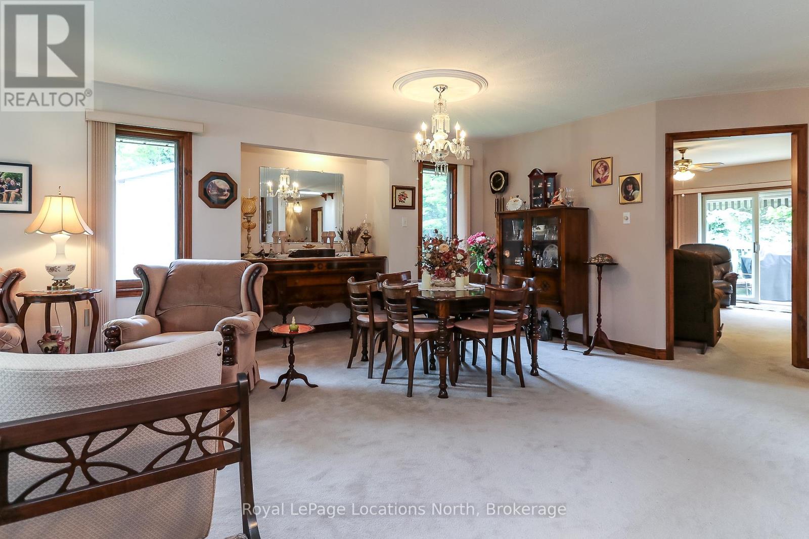 3 Kelley Crescent, Wasaga Beach, Ontario  L9Z 1J4 - Photo 8 - S12333794