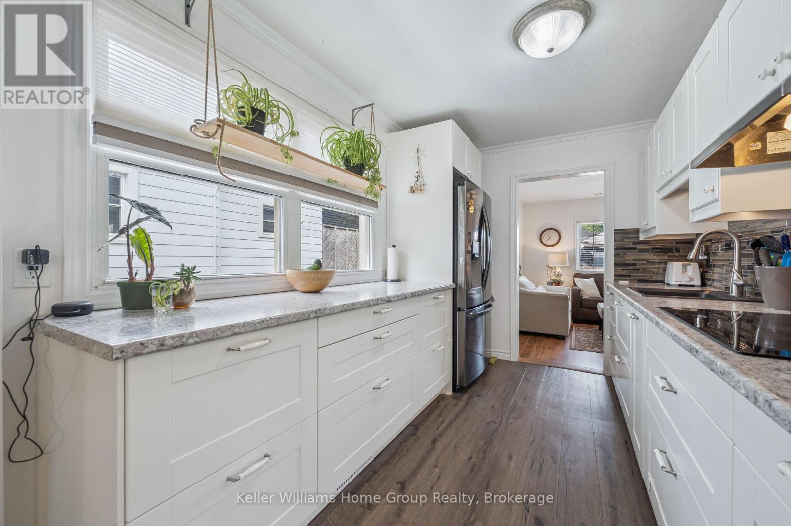 20 Cassino Avenue, Guelph, Ontario  N1E 2H8 - Photo 18 - X12333737