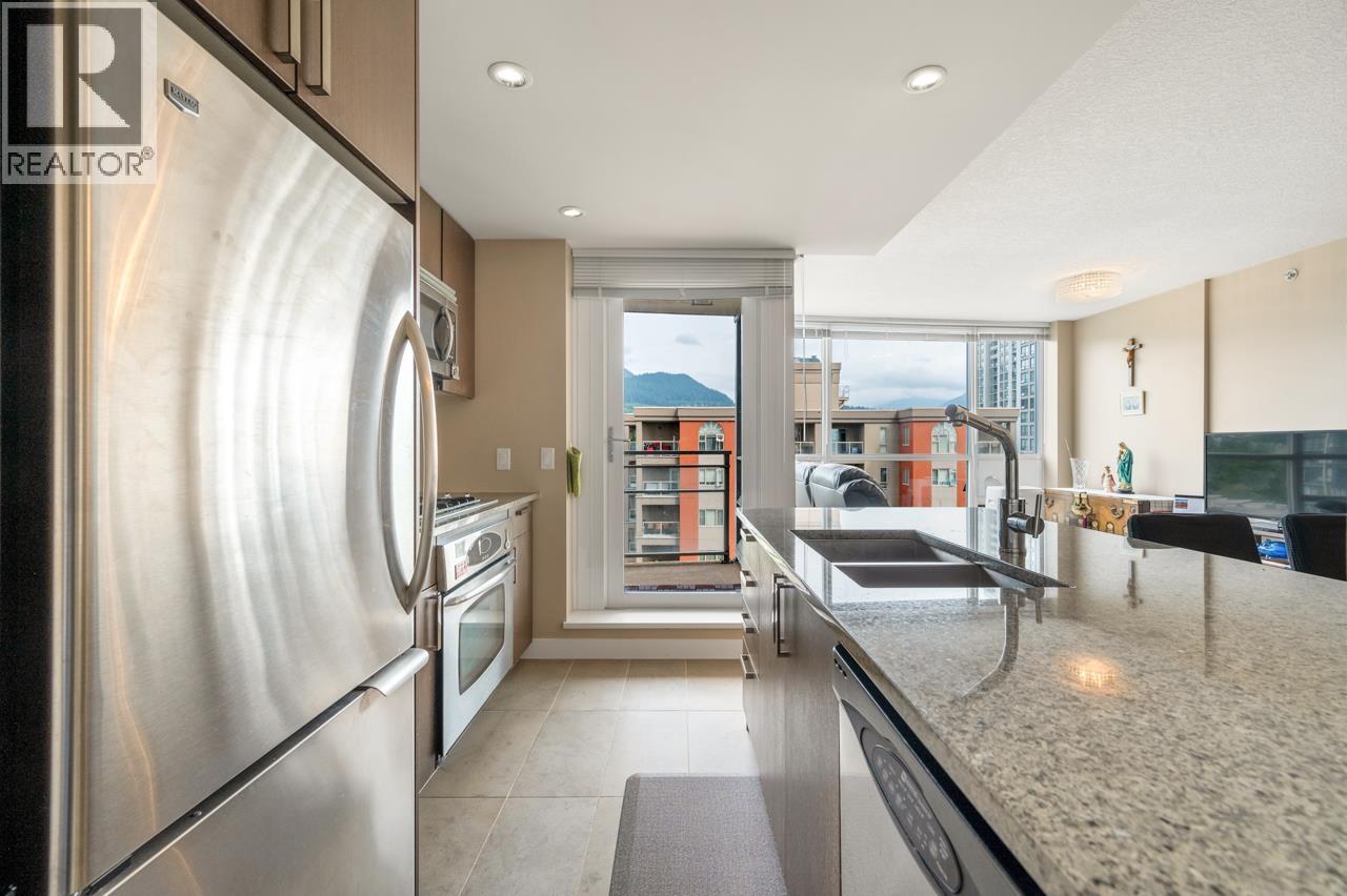 1201 2978 Glen Drive, Coquitlam, British Columbia  V3B 0C3 - Photo 11 - R3034532