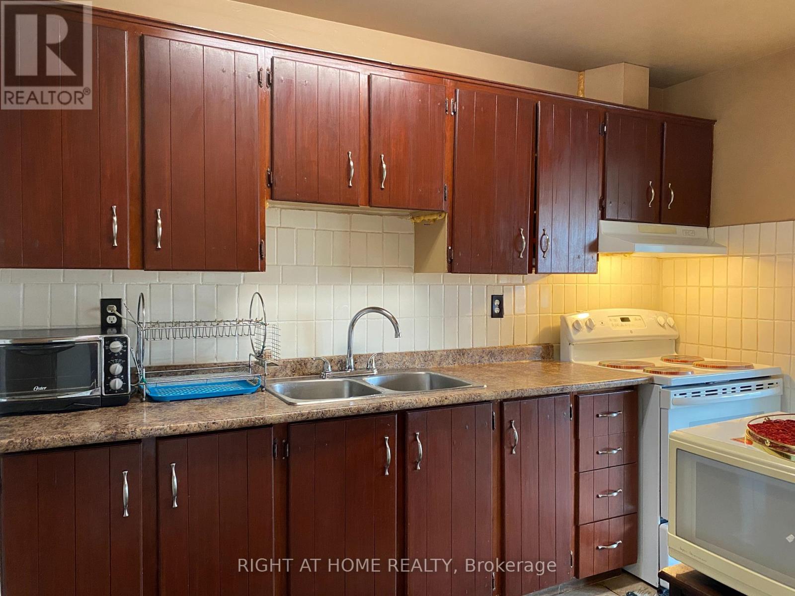 505 - 4060 Lawrence Avenue E, Toronto, Ontario  M1E 4V4 - Photo 5 - E12318839