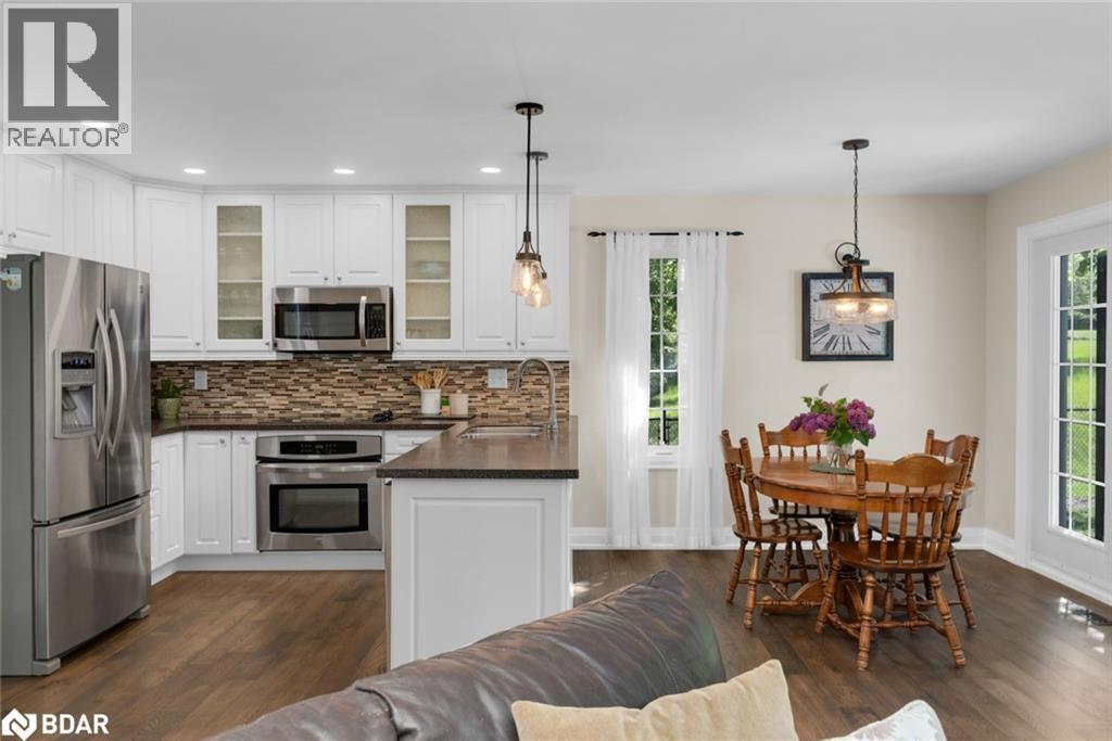 Property at 2235 MEADOWLAND Street image 4