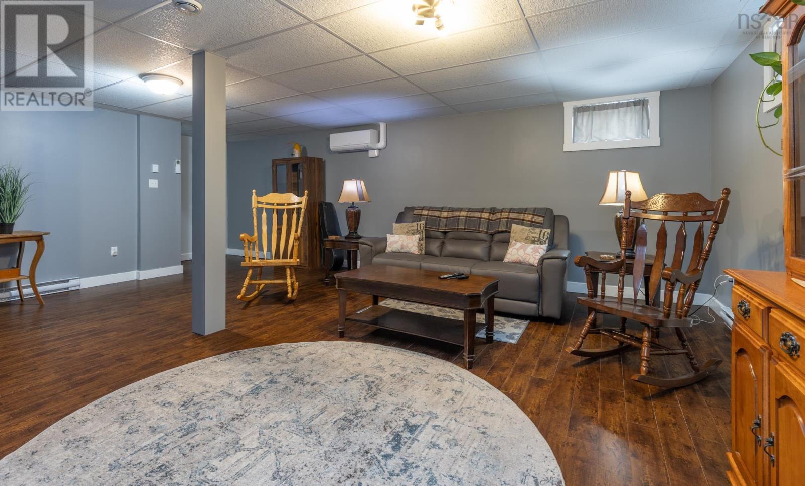 25 Breeze Drive, Yarmouth, Nova Scotia  B5A 4V1 - Photo 32 - 202520130