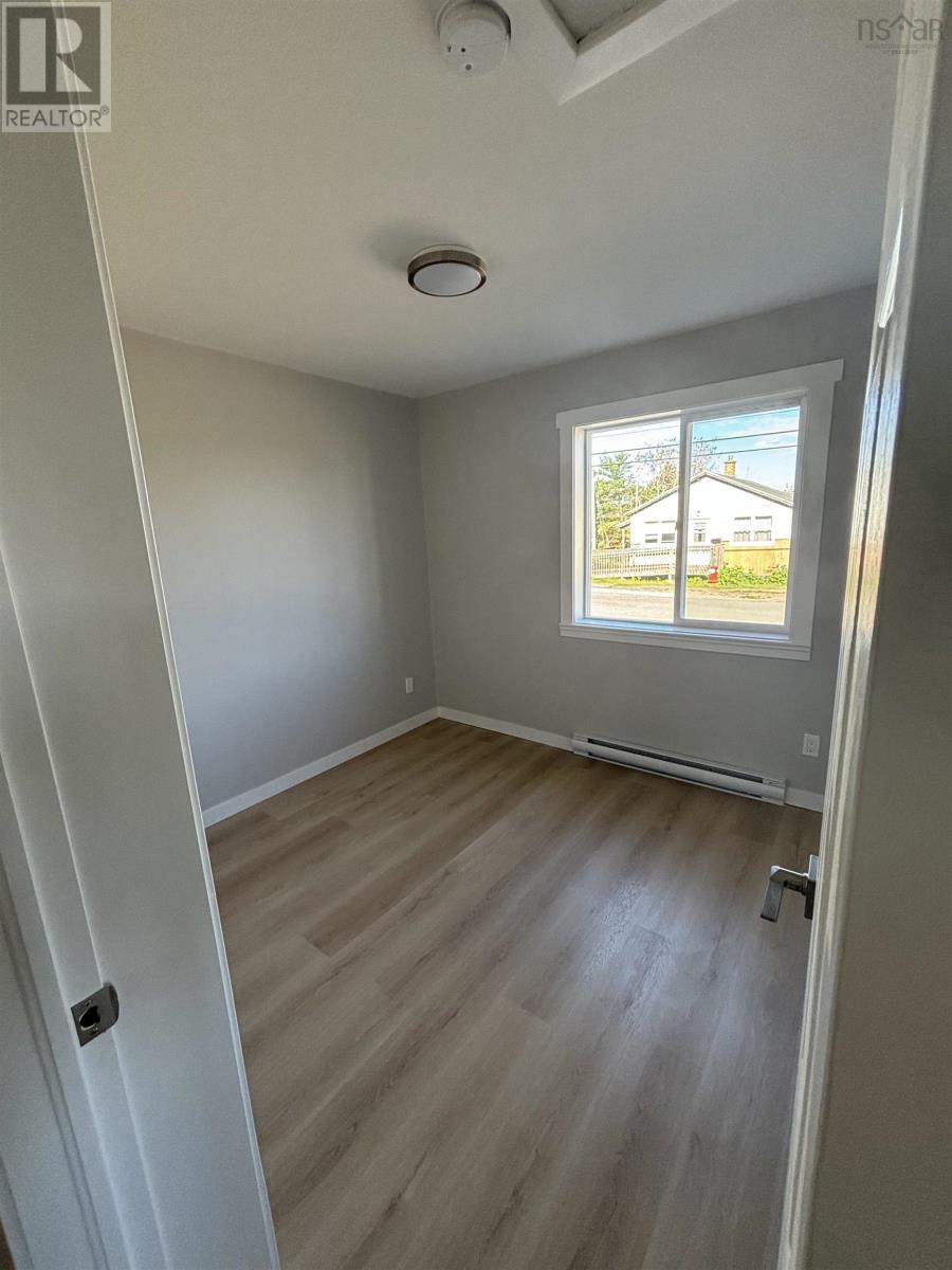 47 School Street, Glace Bay, Nova Scotia  B1A 1J3 - Photo 10 - 202510203