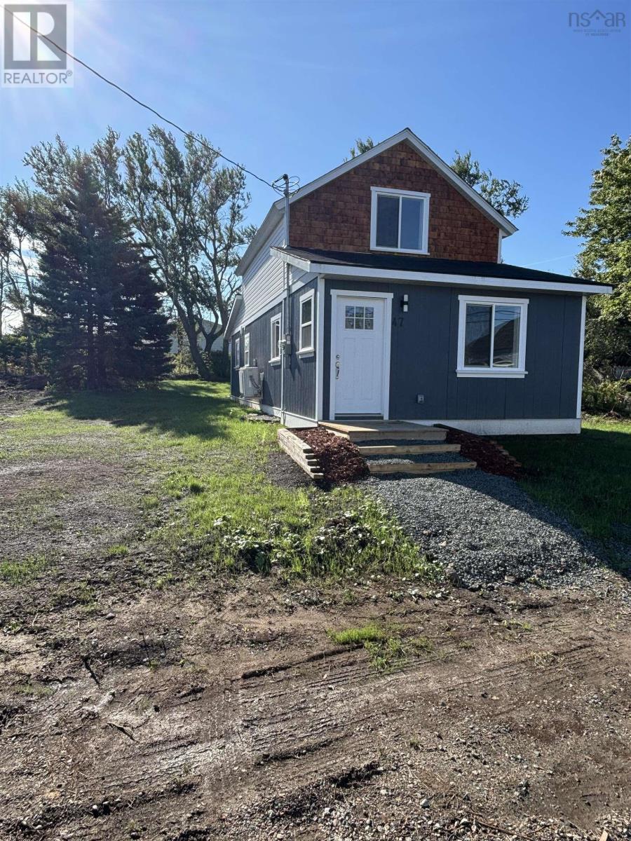 47 School Street, Glace Bay, Nova Scotia  B1A 1J3 - Photo 2 - 202510203