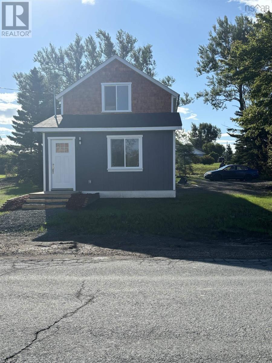 47 School Street, Glace Bay, Nova Scotia  B1A 1J3 - Photo 1 - 202510203