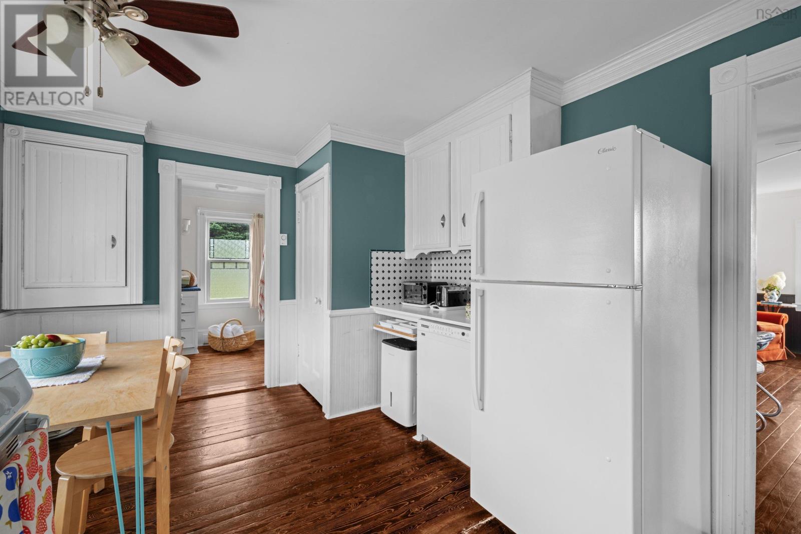 28 Wharf Road, Bush Island, Nova Scotia  B0R 1C0 - Photo 13 - 202519938