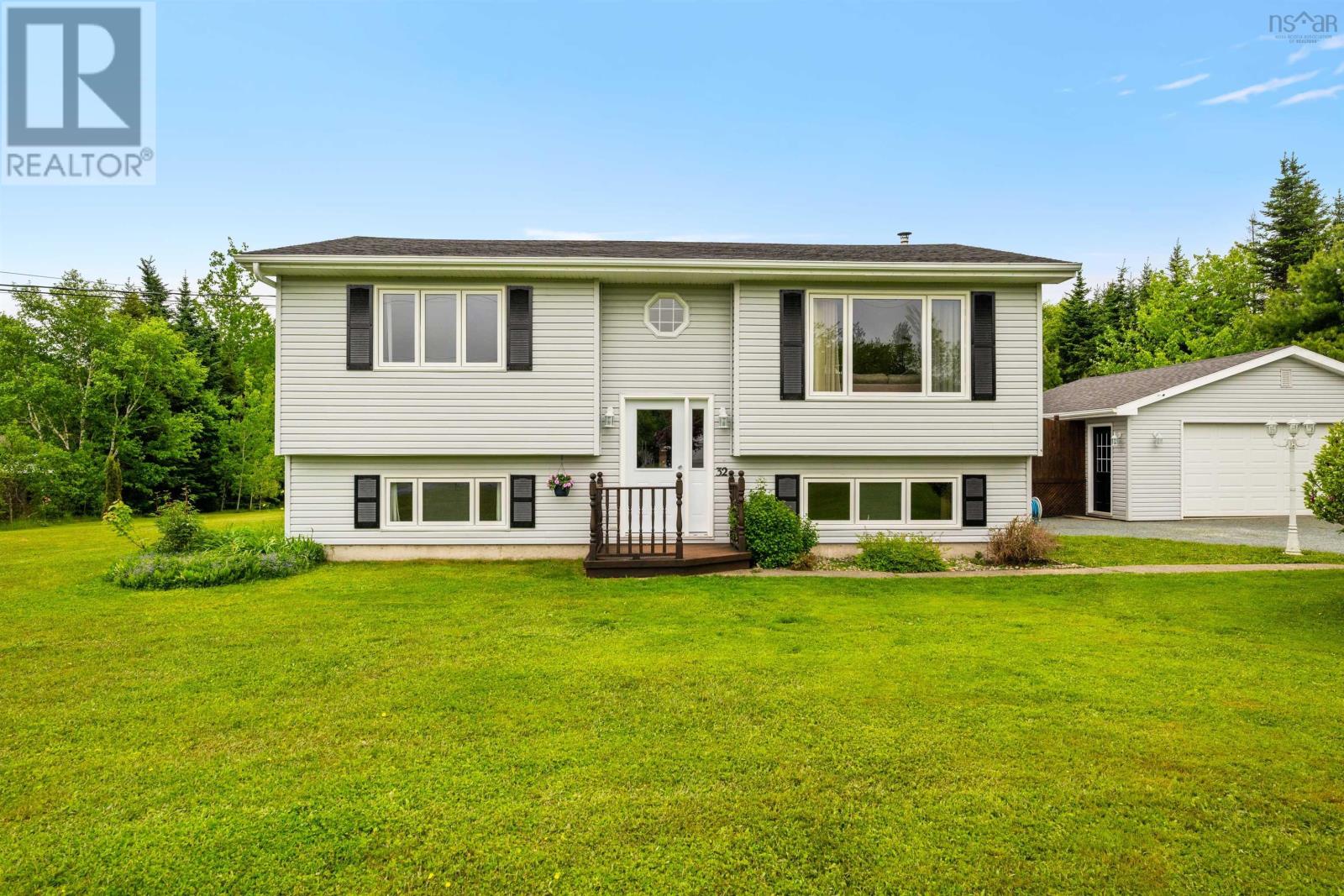 32 O'connell Drive, Porters Lake, Nova Scotia  B3E 1E8 - Photo 2 - 202515613