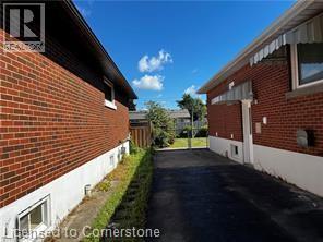 7 Welbourn Drive Unit# Basement, Hamilton, Ontario  L9A 3N1 - Photo 2 - 40758775