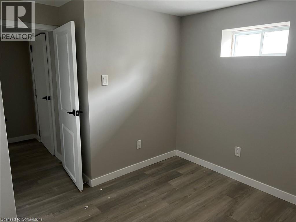 7 Welbourn Drive Unit# Basement, Hamilton, Ontario  L9A 3N1 - Photo 7 - 40758775