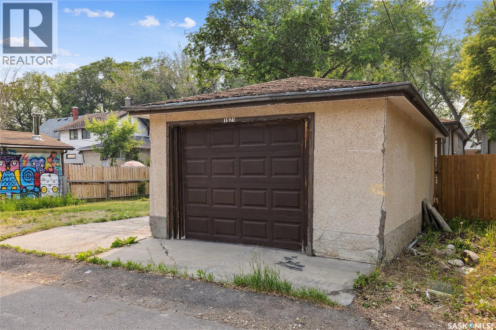 1921 Toronto Street, Regina, Saskatchewan  S4P 1M9 - Photo 32 - SK015130