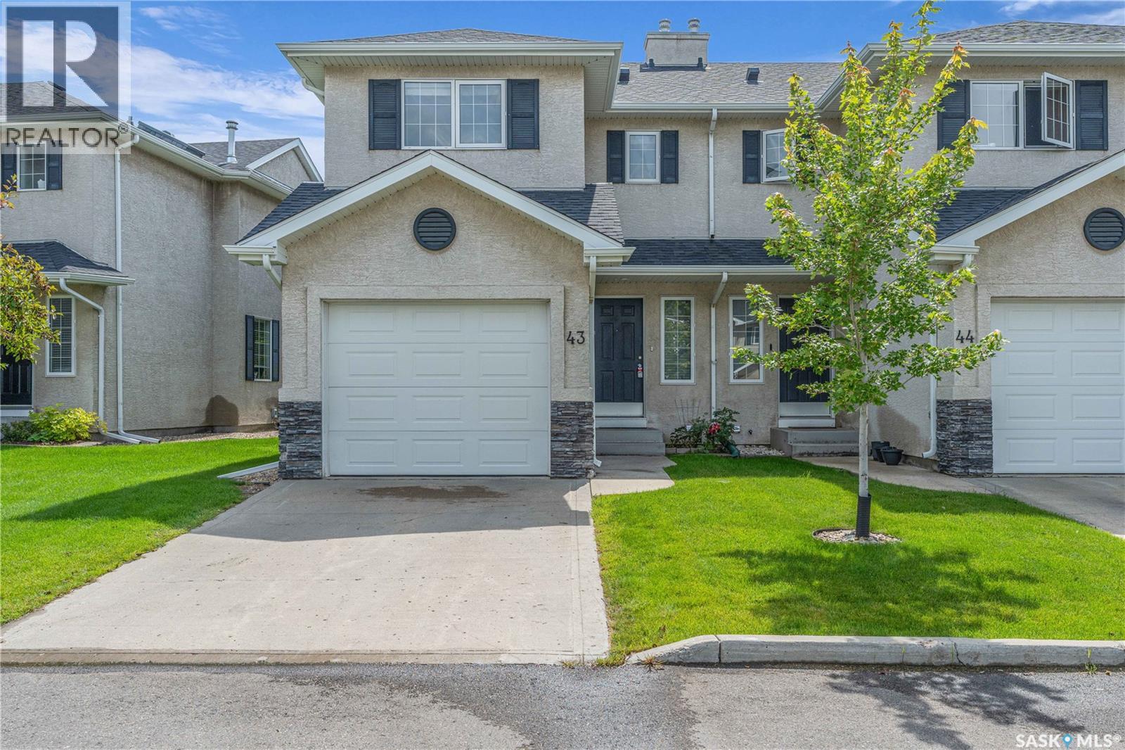Property at 43 2400 Tell PLACE image 1