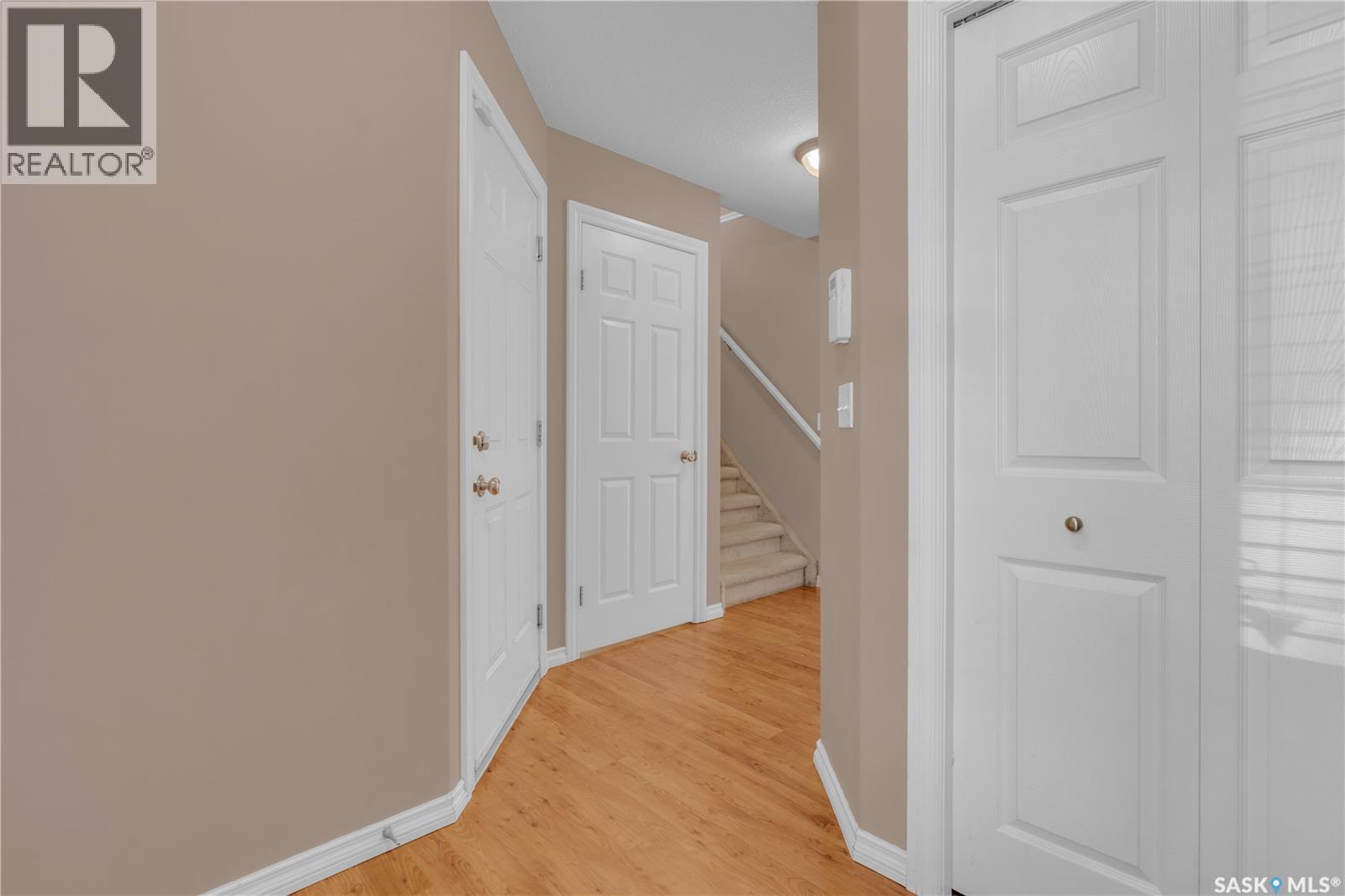 Property at 43 2400 Tell PLACE image 4