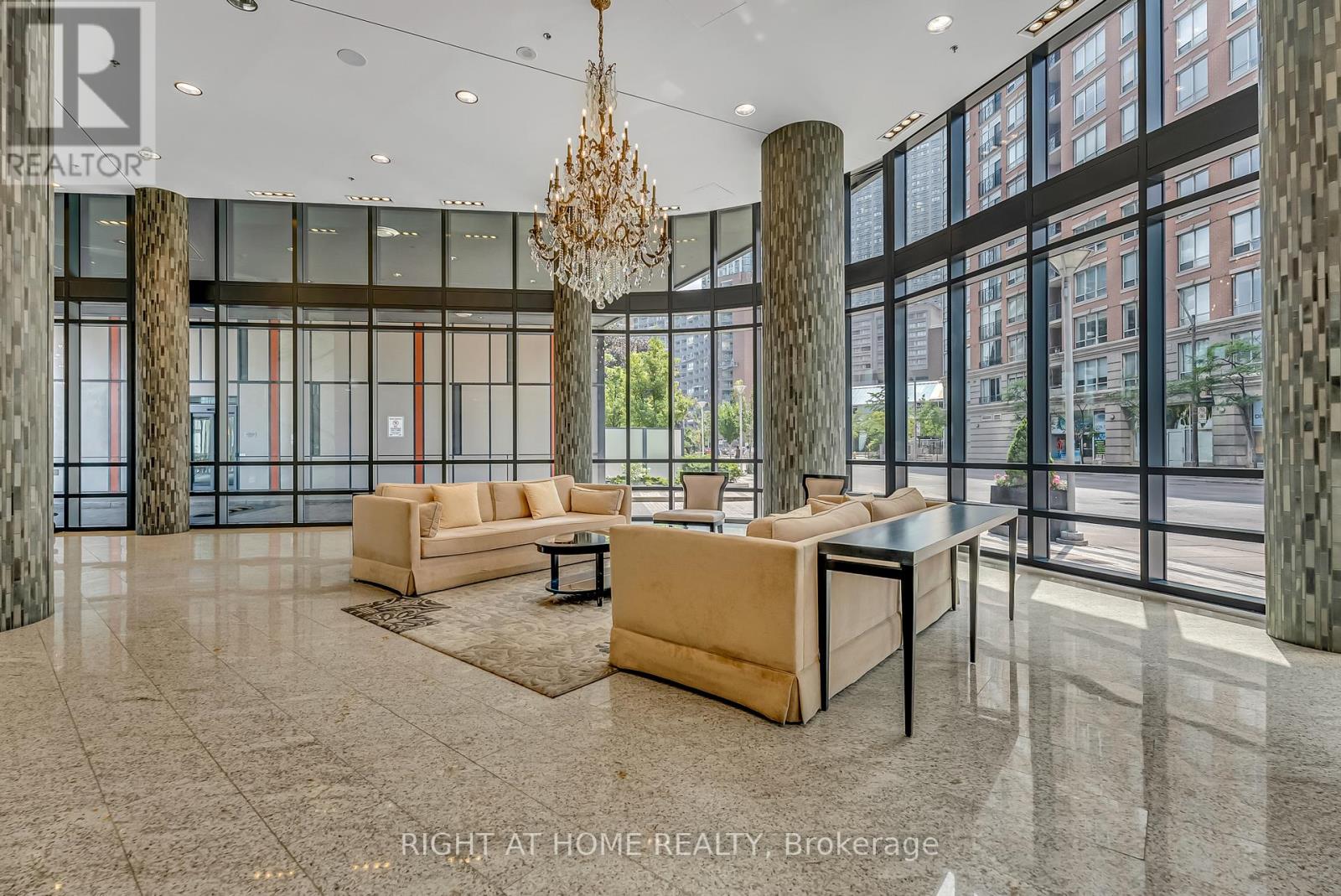 2109 - 825 Church Street, Toronto, Ontario  M4W 3Z4 - Photo 31 - C12333827