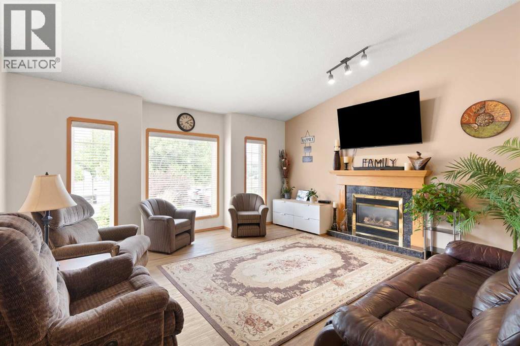 Property at 1332 4A Avenue image 4
