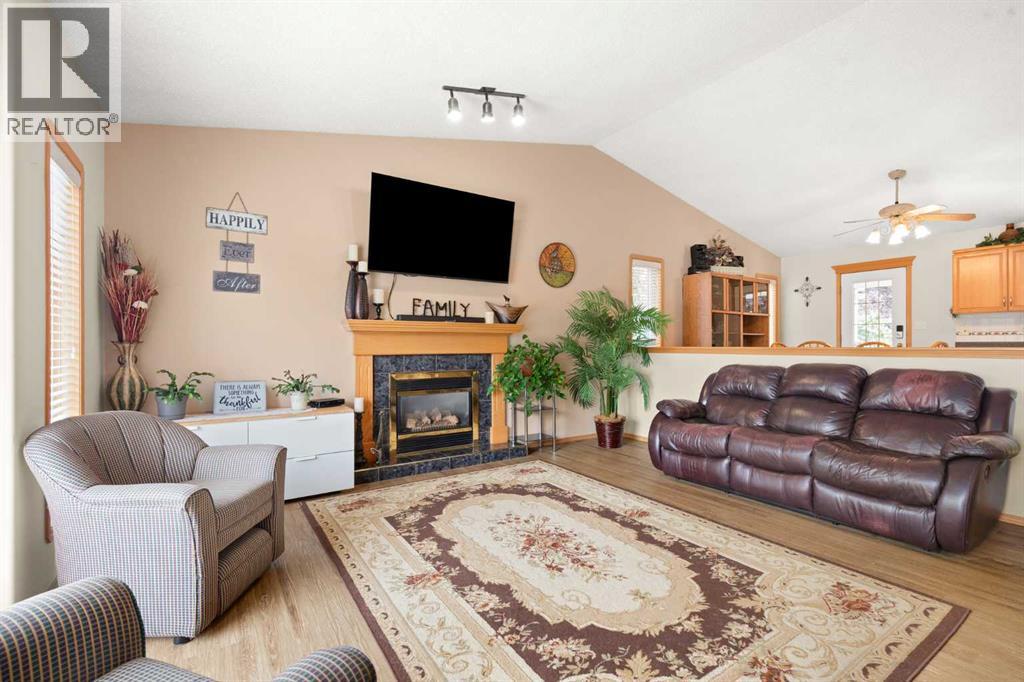 Property at 1332 4A Avenue image 5