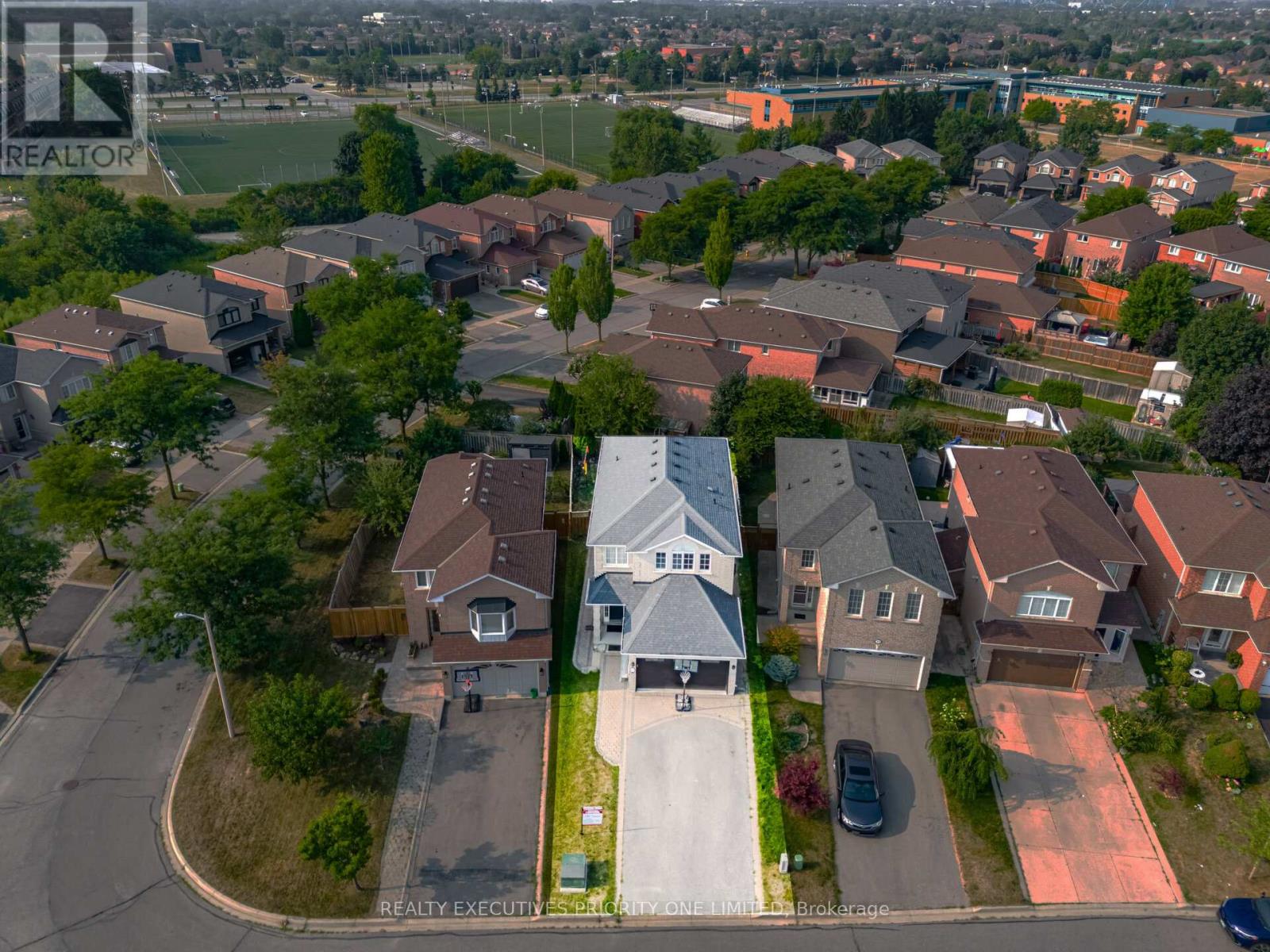 Property at 105 SOLWAY AVENUE image 3