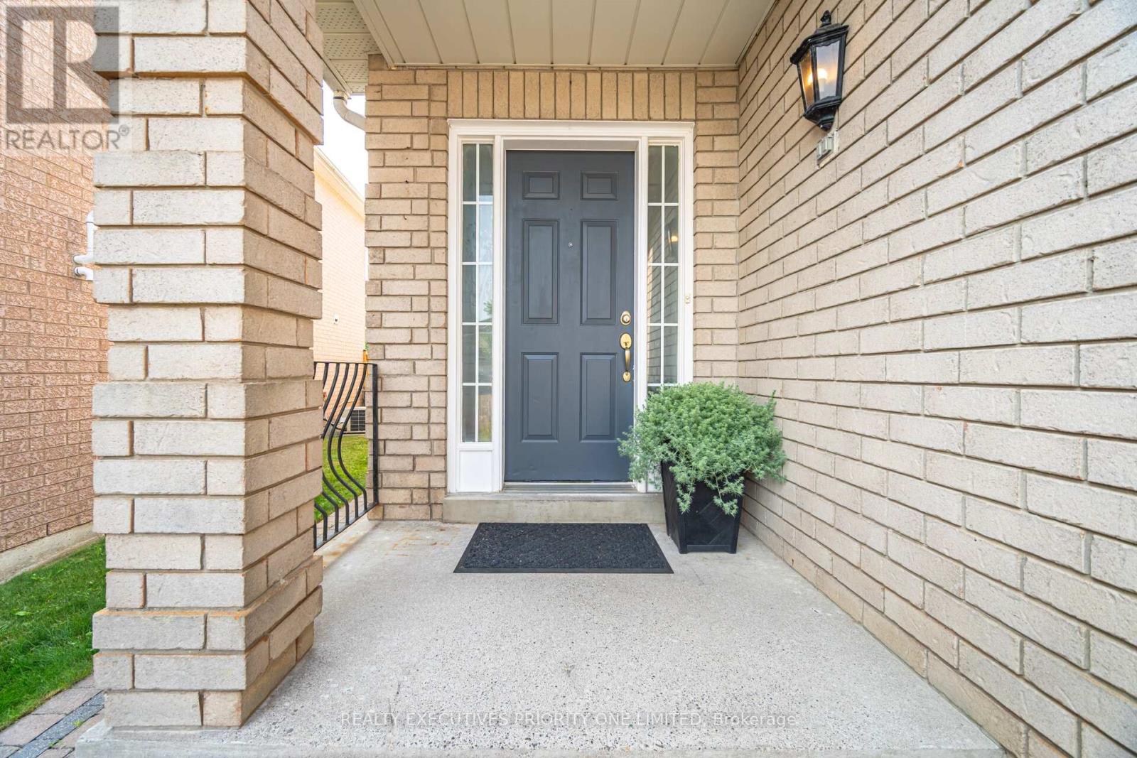 Property at 105 SOLWAY AVENUE image 5