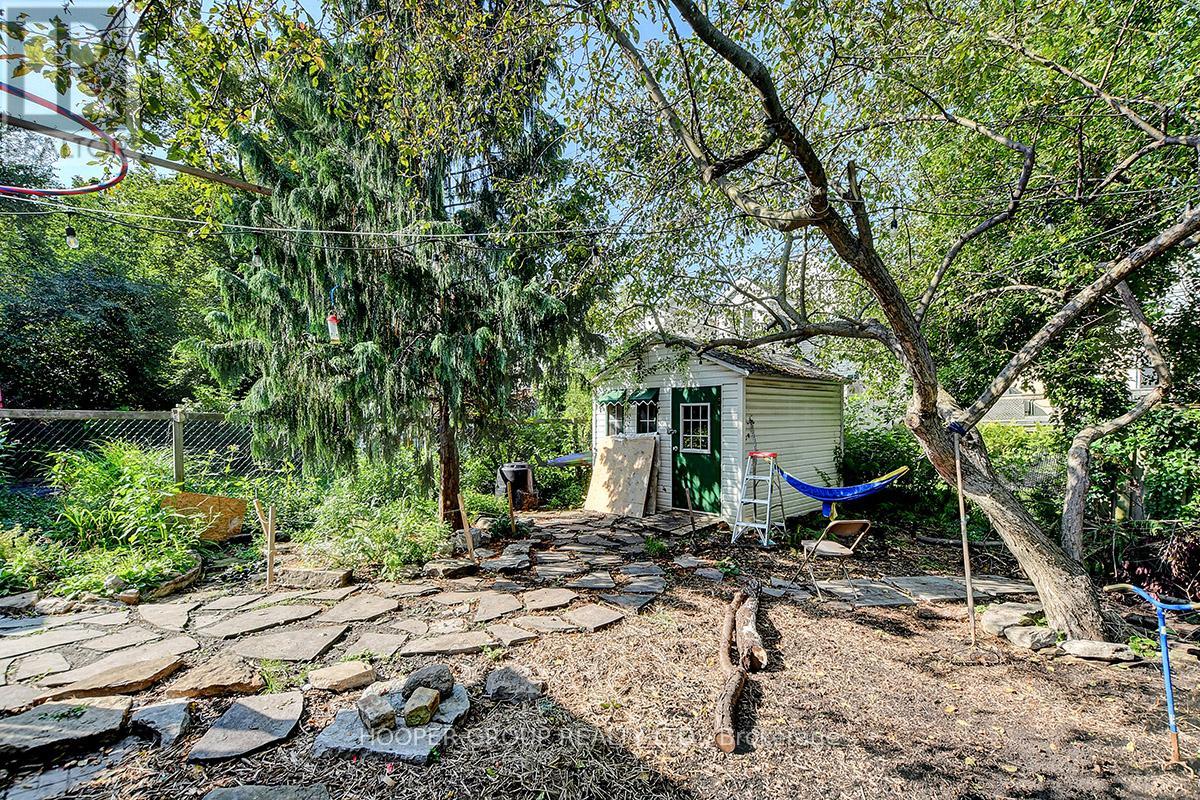 22 Holland Avenue, Ottawa, Ontario  K1Y 0X4 - Photo 3 - X12333931