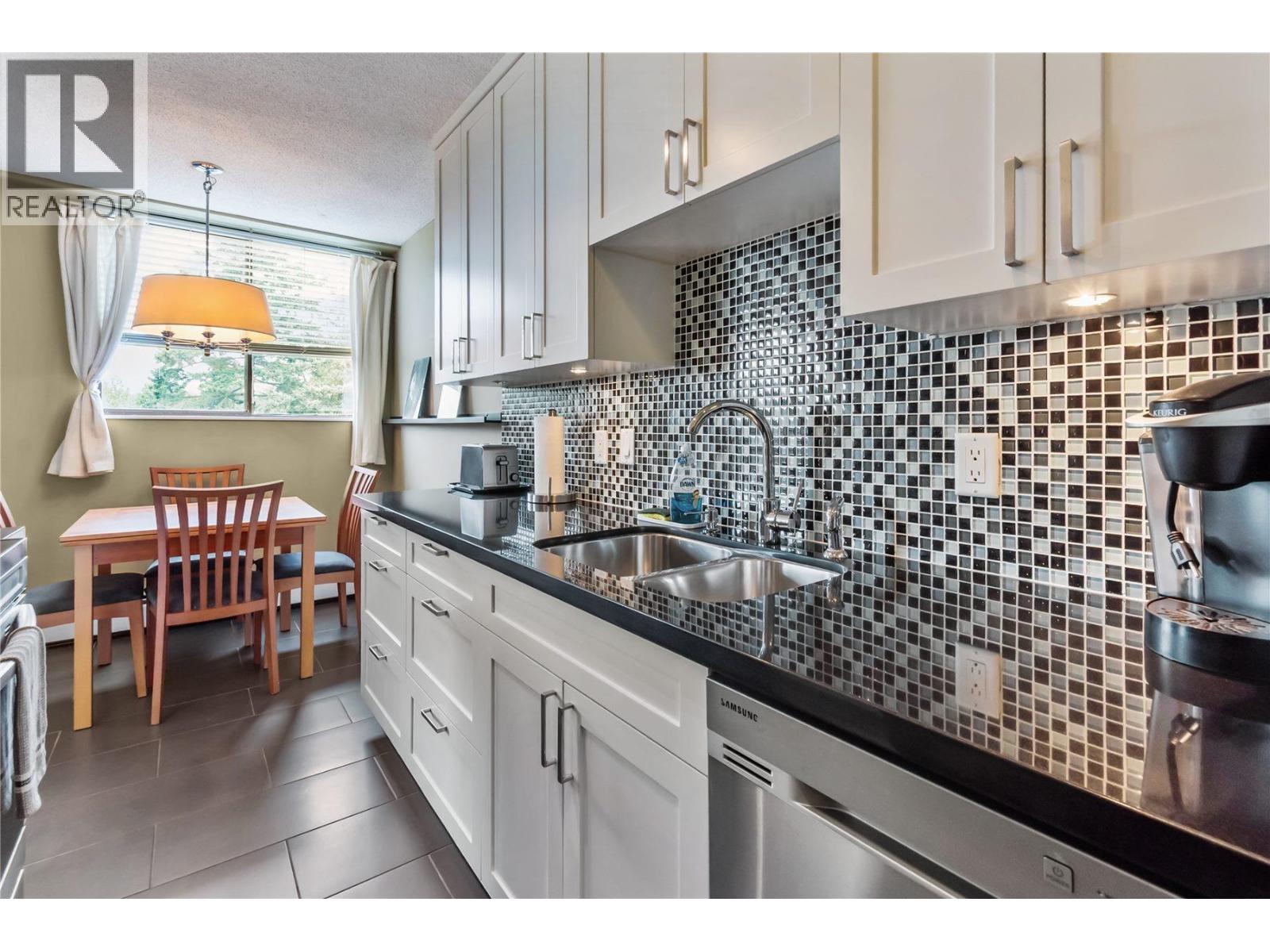 1005 320 Royal Avenue, New Westminster, British Columbia  V3L 5C6 - Photo 11 - R3035202