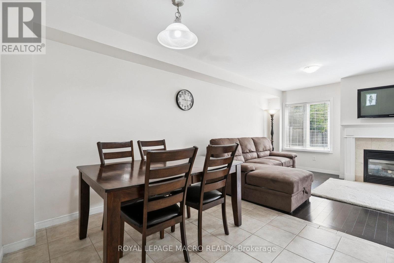 29 Trafalgar Drive, Hamilton, Ontario  L8J 0E2 - Photo 14 - X12333125