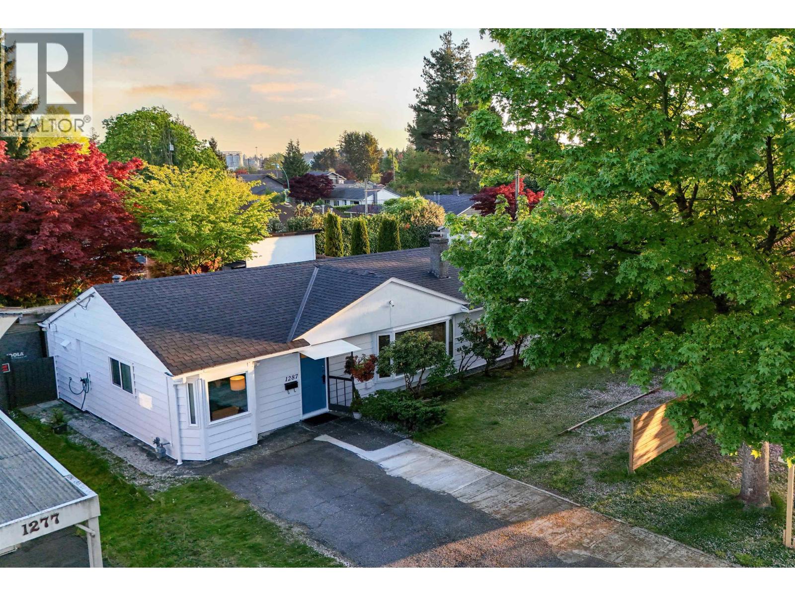 Property at 1287 W 15TH STREET image 1