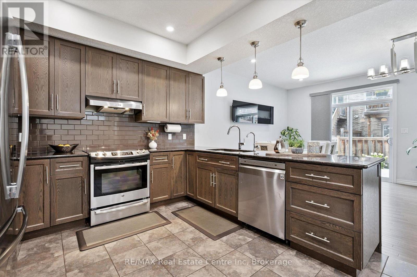 Property at B - 68 YORK ROAD image 4