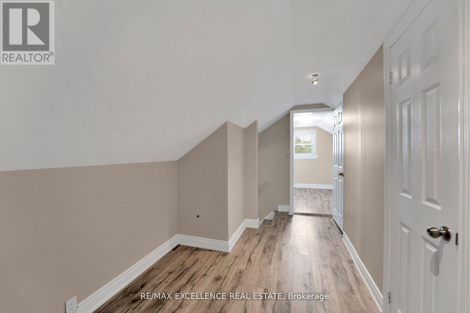 1054 Felix Avenue, Windsor, Ontario  N9C 3L5 - Photo 15 - X12333879