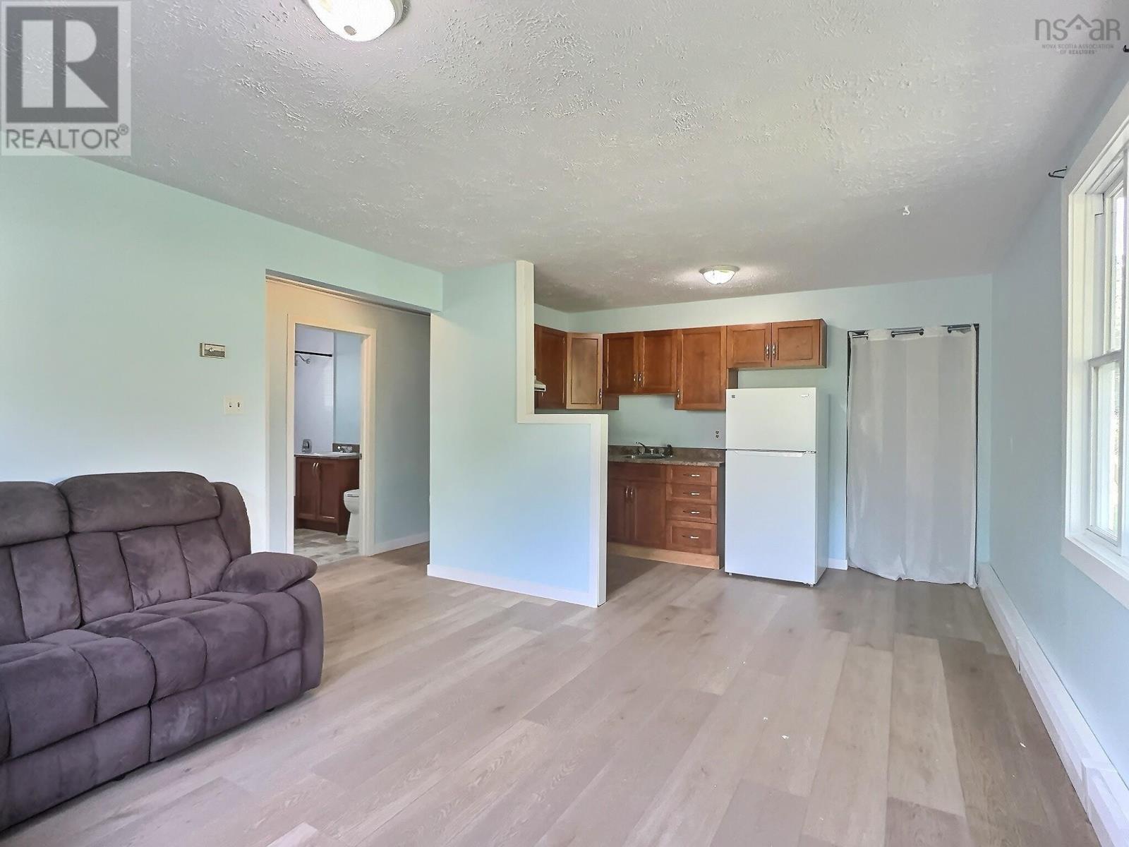 18 Alderney Drive, Enfield, Nova Scotia  B2T 1J7 - Photo 9 - 202519484