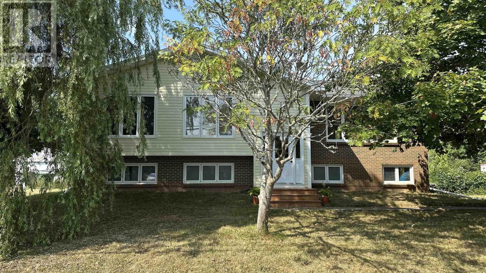 18 Alderney Drive, Enfield, Nova Scotia  B2T 1J7 - Photo 1 - 202519484