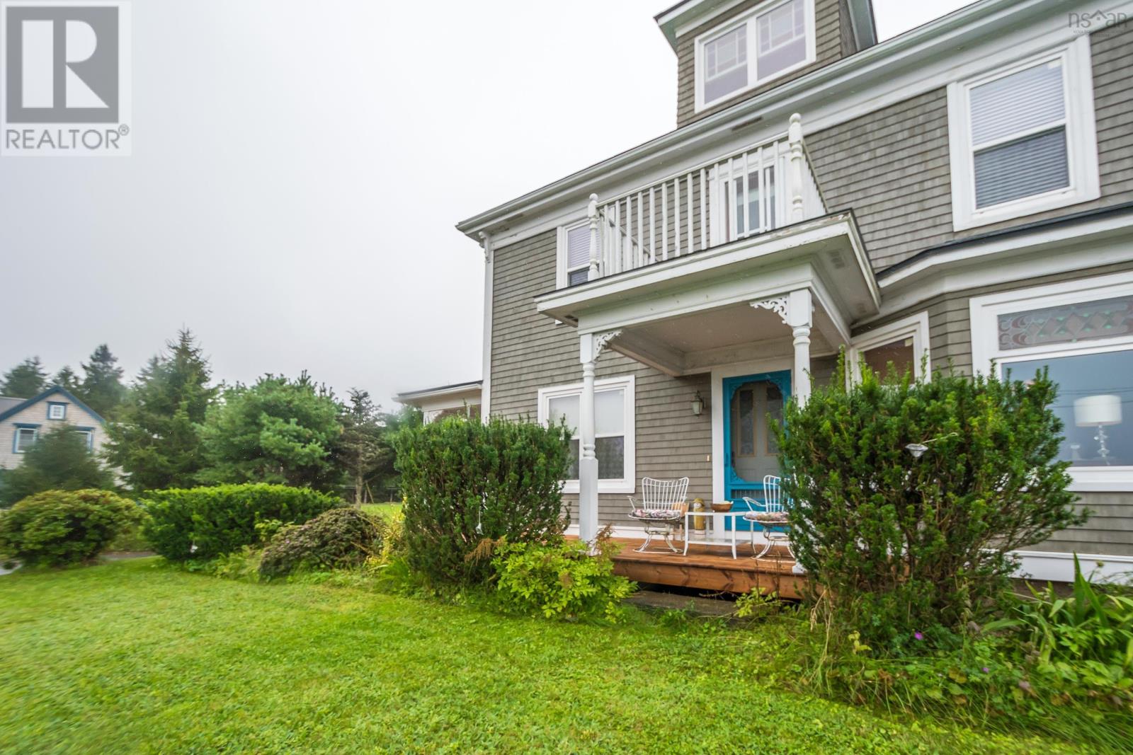 Property at 1640 Highway 332 image 3