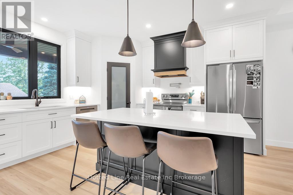 4 Charles Court, Bayham, Ontario  N0J 1T0 - Photo 11 - X12323659