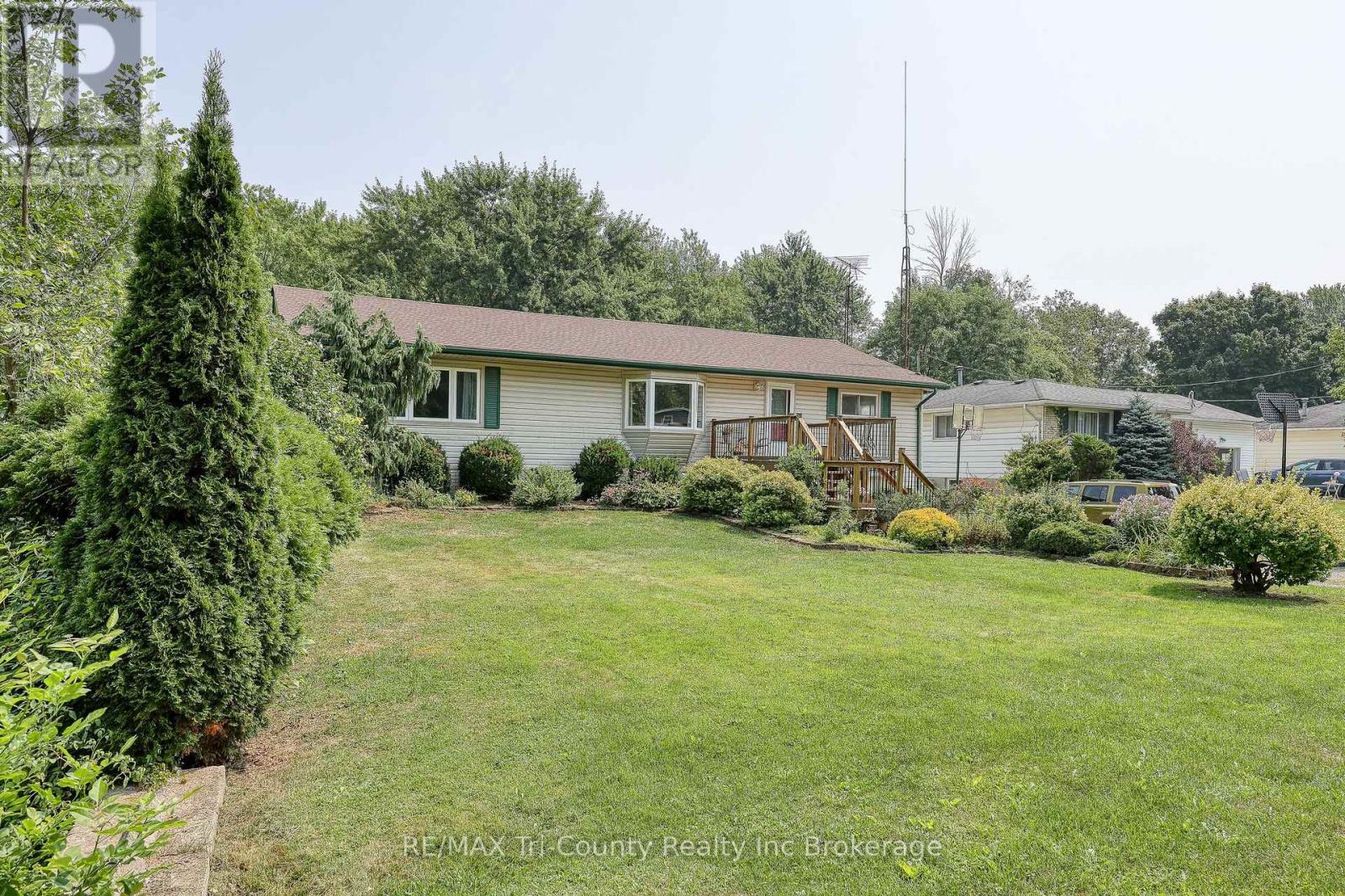 1686 Charlottevile East Quarter Line, Norfolk, Ontario  N3Y 4K5 - Photo 48 - X12333989