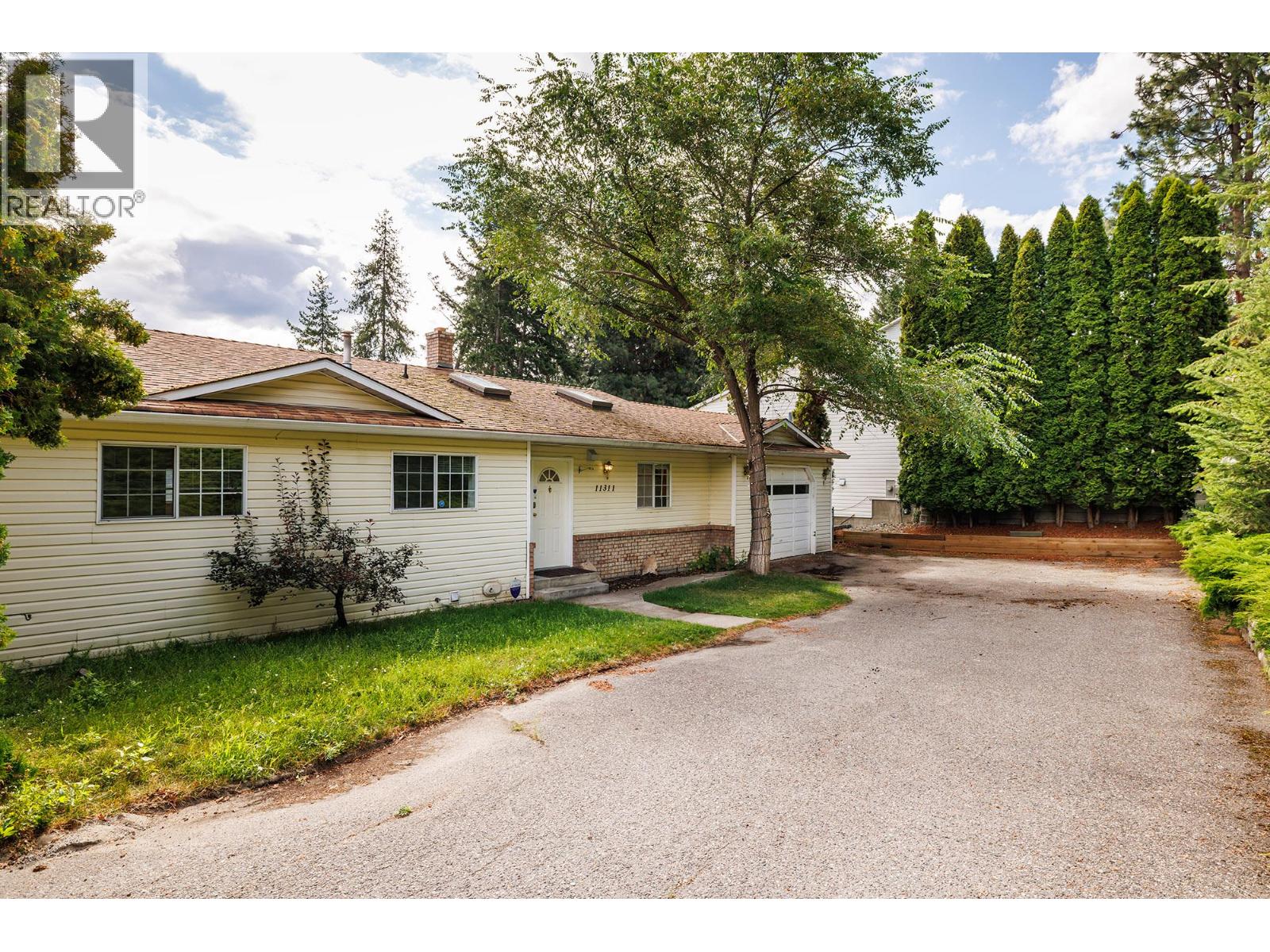 Property at 11311 Mimac Road image 1