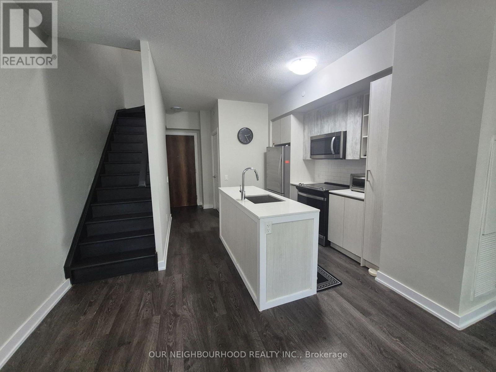 109 - 251 Manitoba Street, Toronto, Ontario  M8Y 0C7 - Photo 13 - W12334111