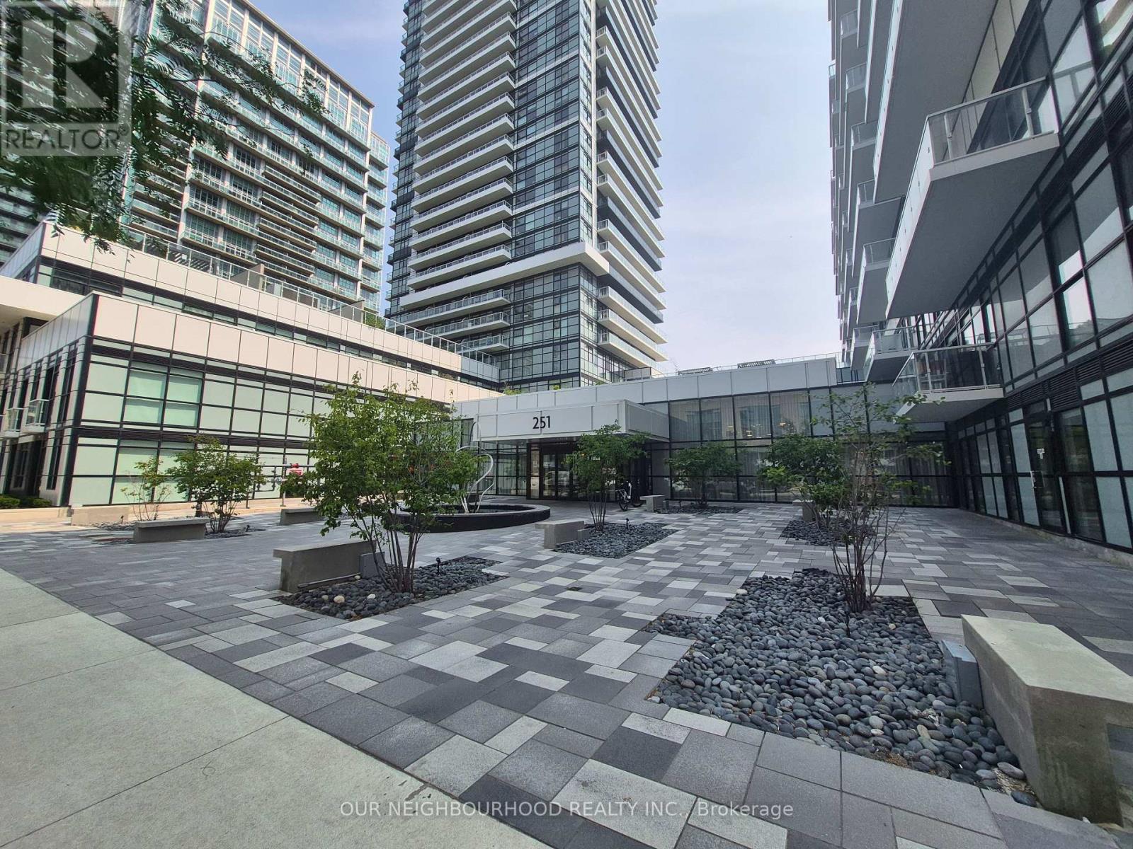 109 - 251 Manitoba Street, Toronto, Ontario  M8Y 0C7 - Photo 3 - W12334111