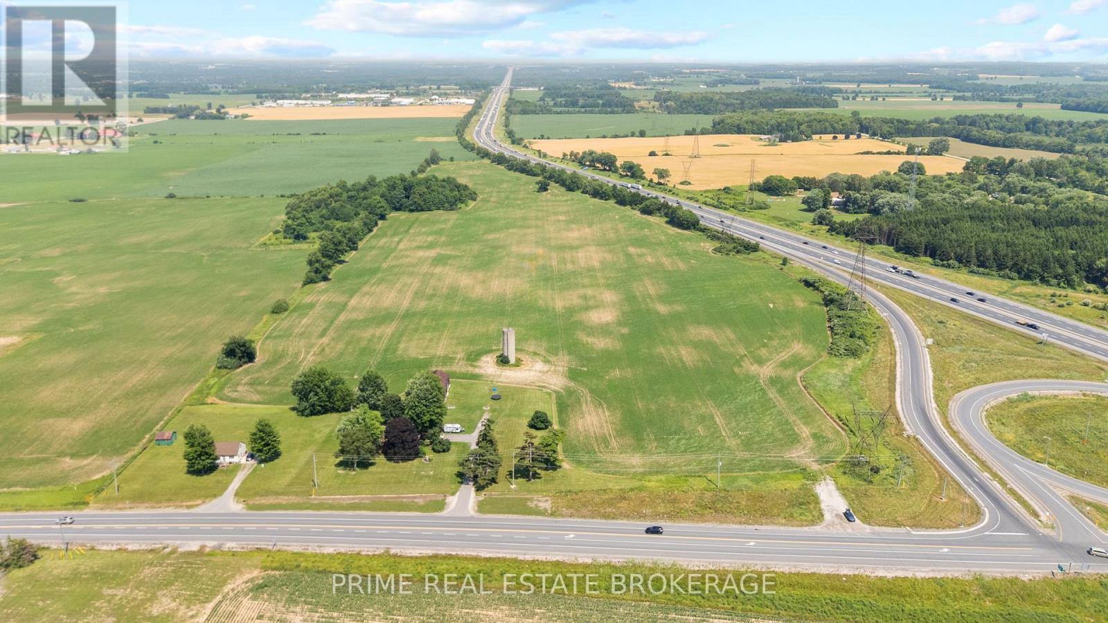 3124 Westchester Bourne Road, Thames Centre, Ontario  N6M 1H6 - Photo 10 - X12334098