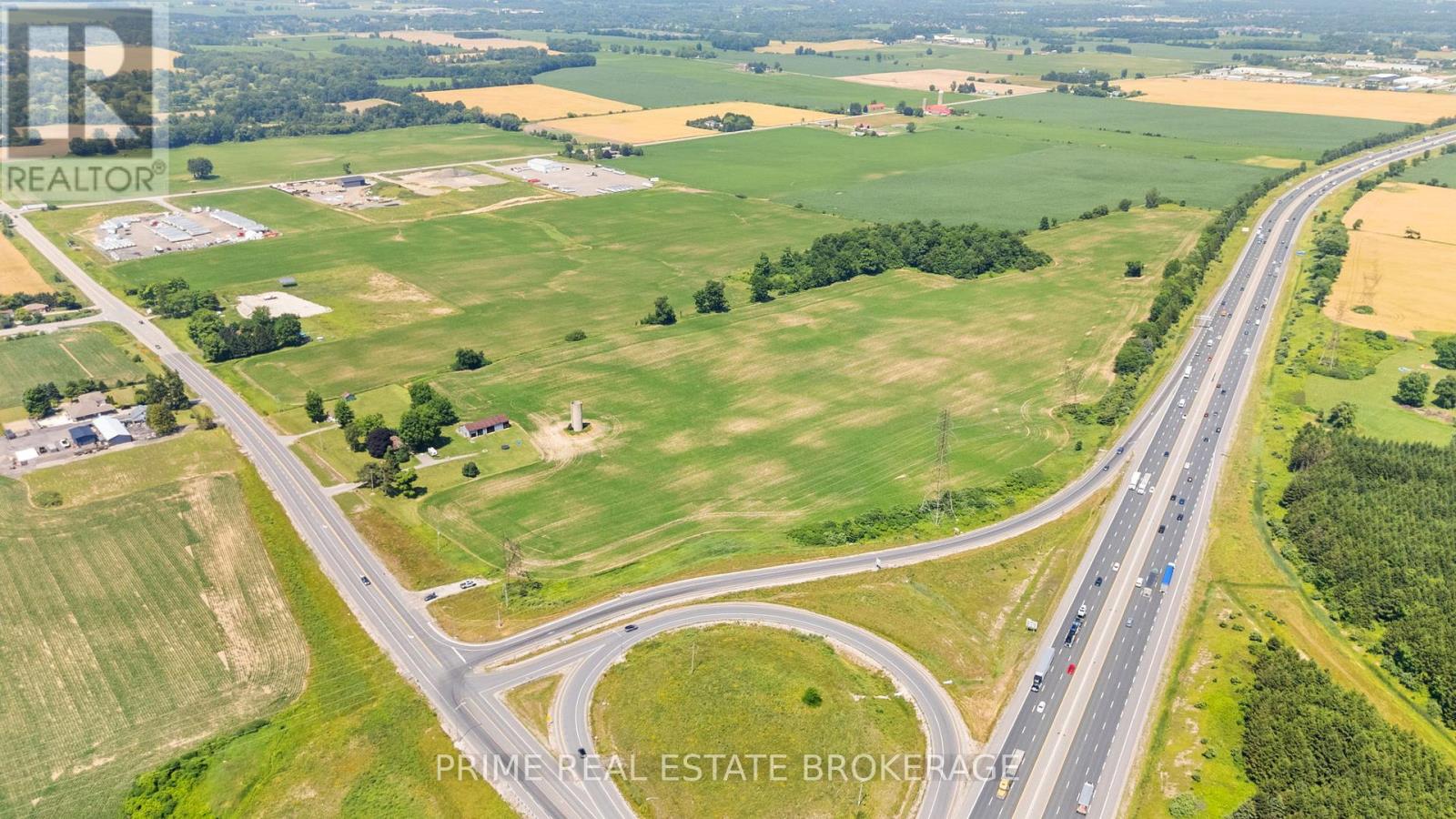 3124 Westchester Bourne Road, Thames Centre, Ontario  N6M 1H6 - Photo 5 - X12334098