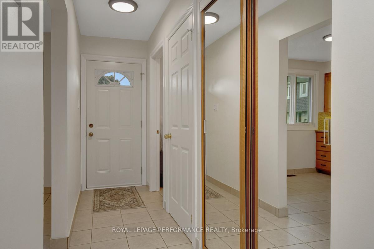 Property at 22 - 550 STRABY AVENUE image 4