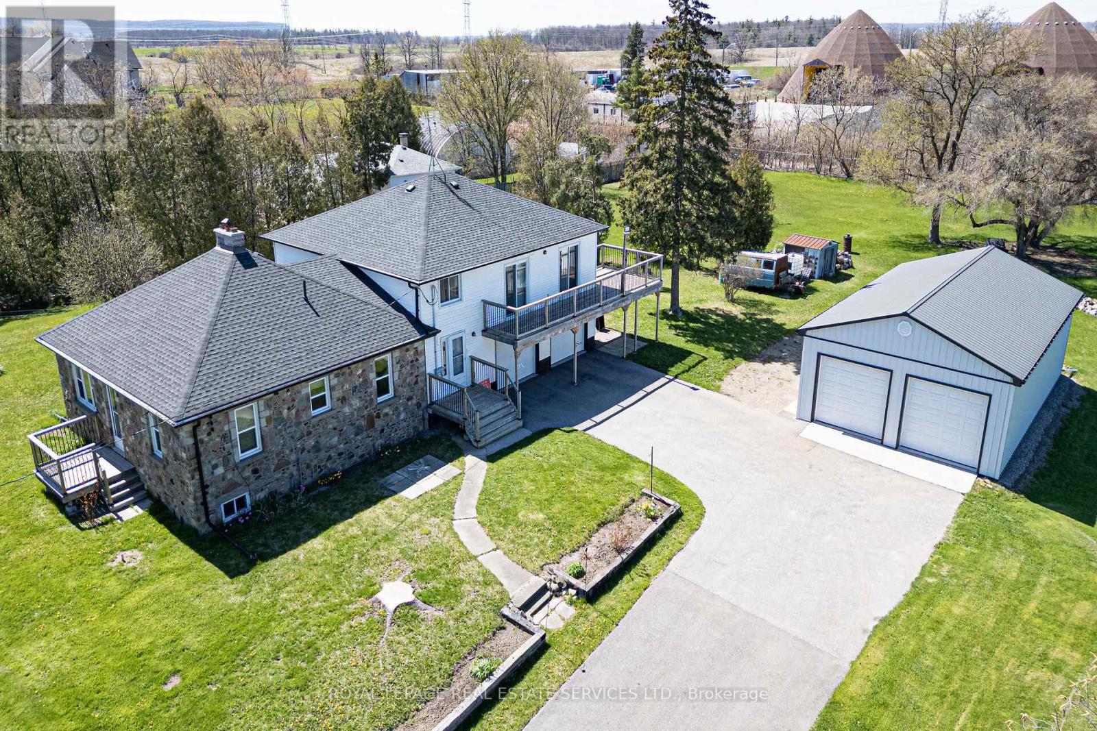 Property at 3029 BURNHAMTHORPE ROAD W image 4