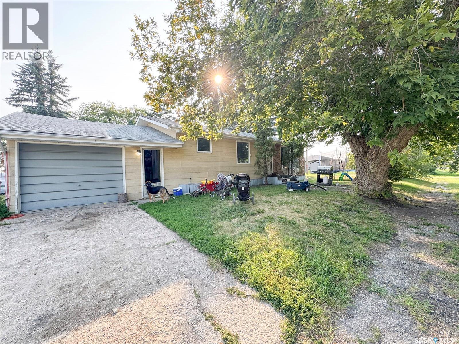 202 Yorkton AVENUE, Theodore, Saskatchewan