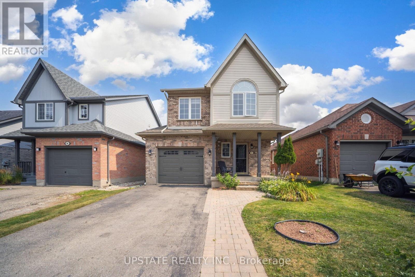 16 Settlers Road, Orangeville, Ontario  L9W 5E3 - Photo 2 - W12333949