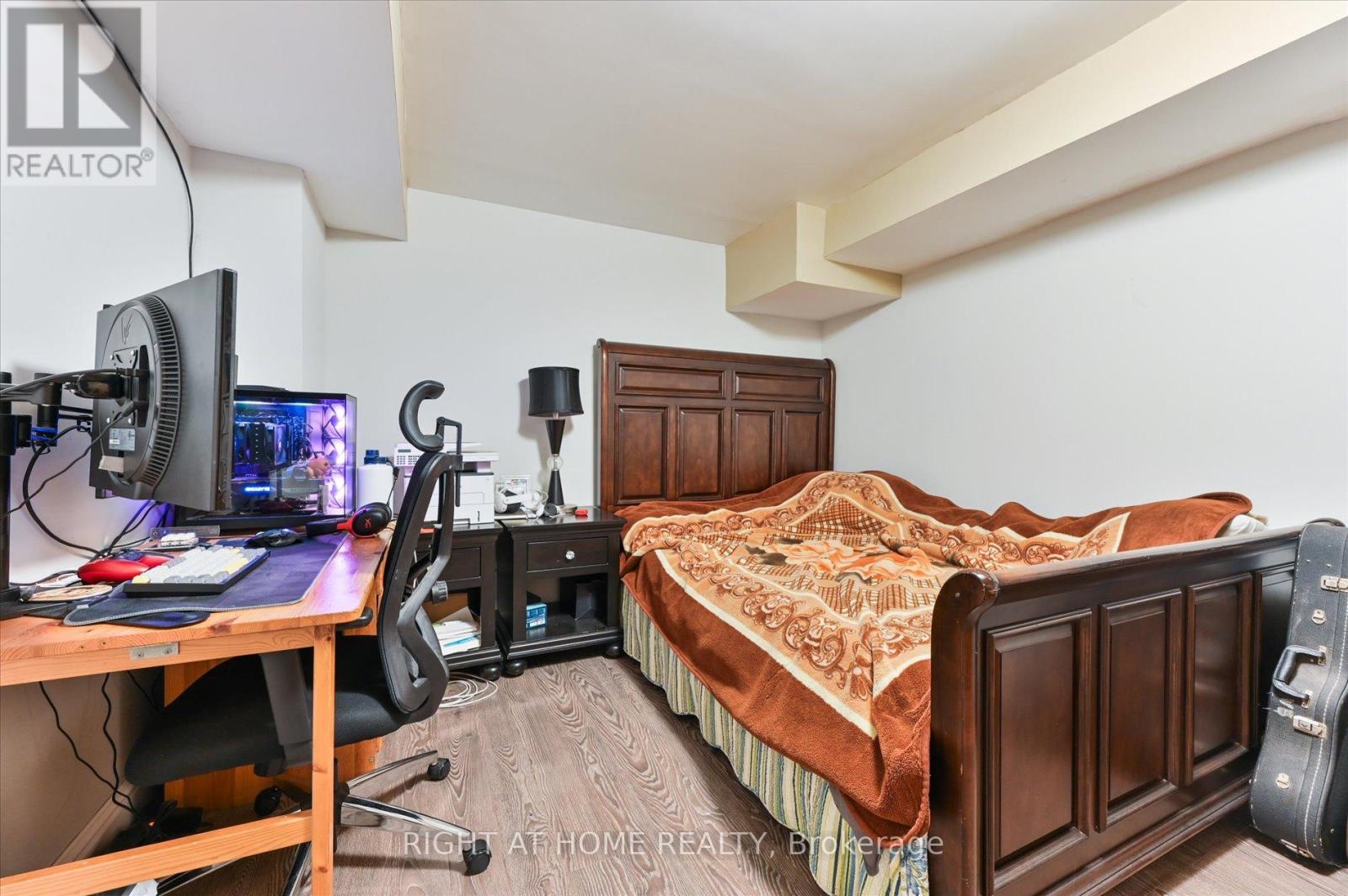 2555 Cynara Road, Mississauga, Ontario  L5B 2R5 - Photo 38 - W12333954