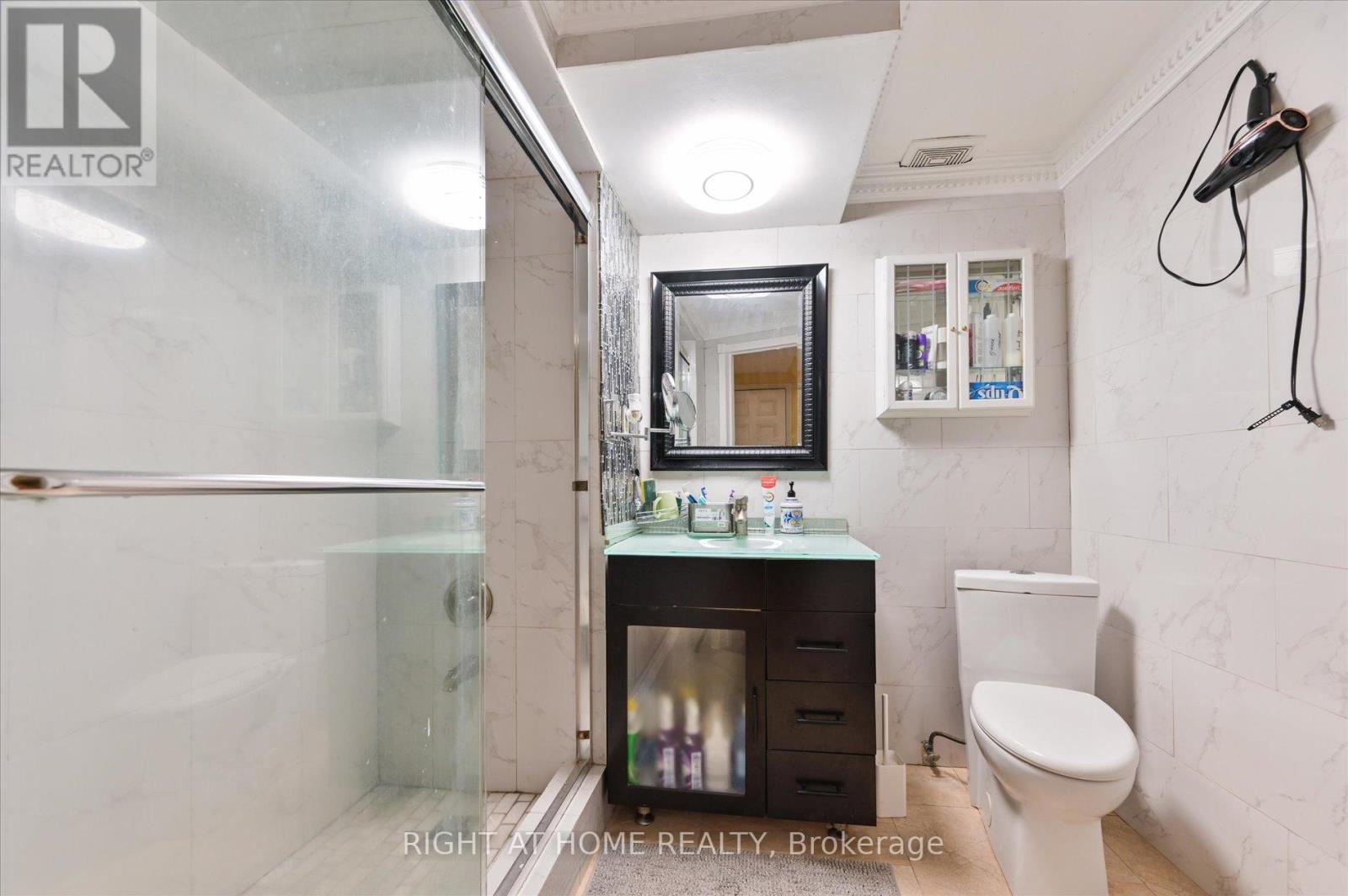 2555 Cynara Road, Mississauga, Ontario  L5B 2R5 - Photo 39 - W12333954