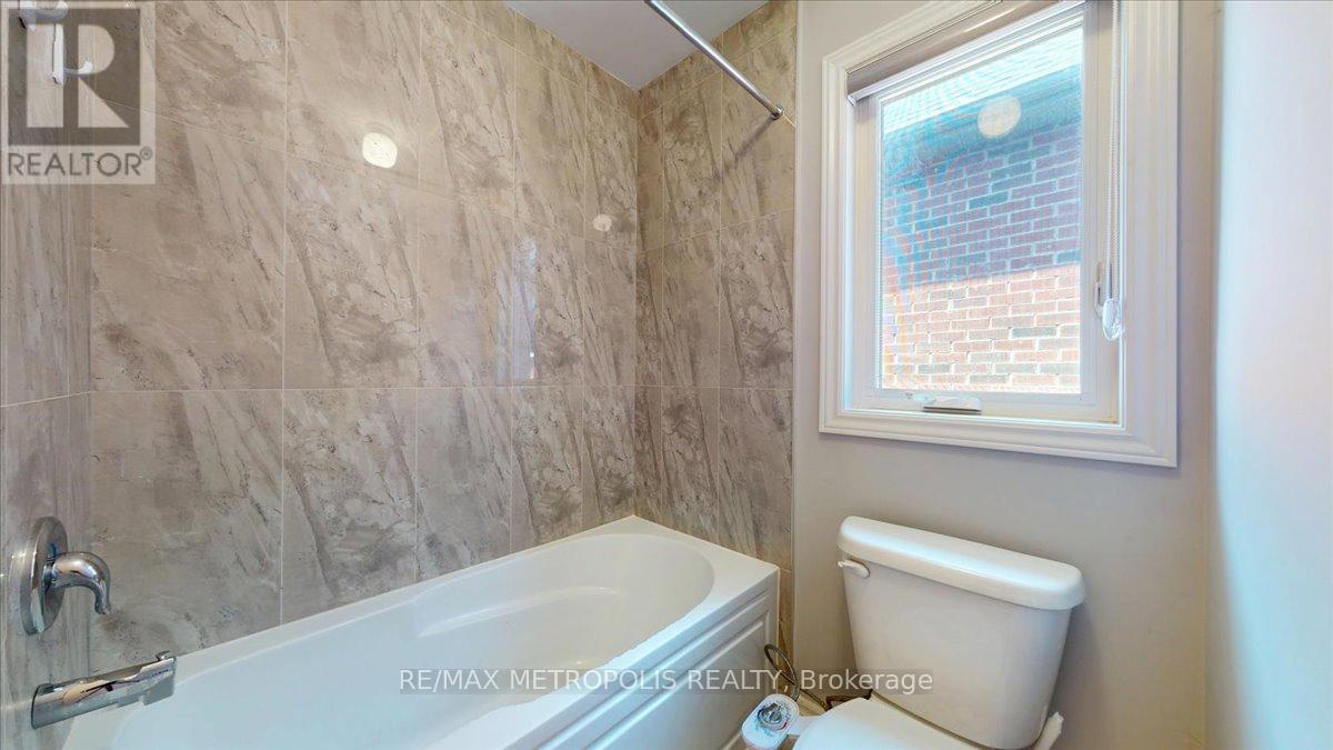 84 Iceland Poppy Trail, Brampton (Northwest Sandalwood Parkway), Ontario  L7A 0C1 - Photo 27 - W12333962