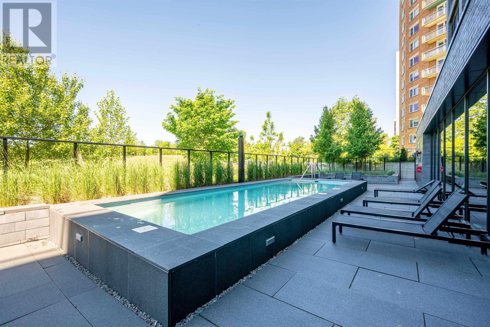 719 1048 Wellington Street, Halifax, Nova Scotia  B3H 2Z8 - Photo 5 - 202511923