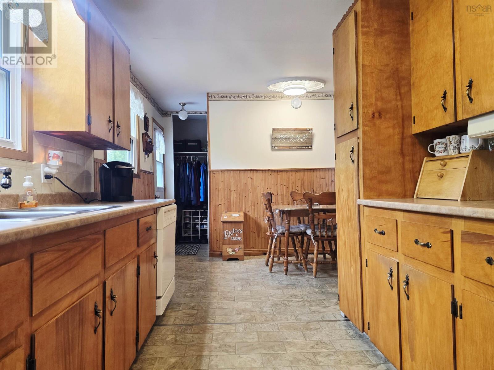 2930 Gairloch Road, Rocklin, Nova Scotia  B0K 2A0 - Photo 5 - 202517654