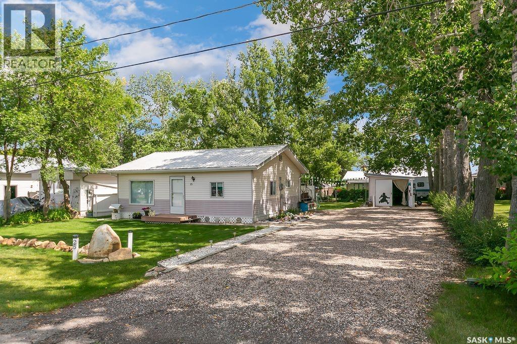 25 Maple Street, Grandview Beach, Saskatchewan  S0G 1C0 - Photo 1 - SK015120