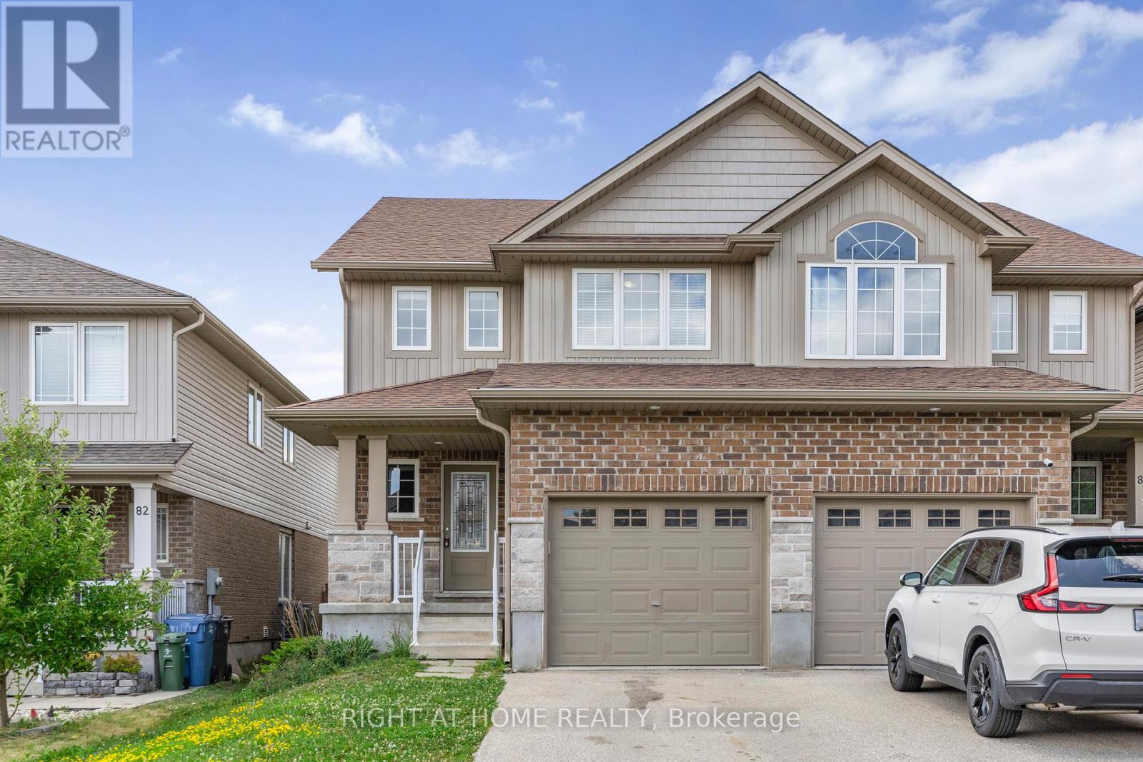 84 COULING CRESCENT, Guelph, Ontario